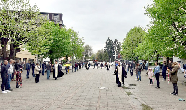 После молитвеног хода у Беранама: Кривична пријава против пет свештеника